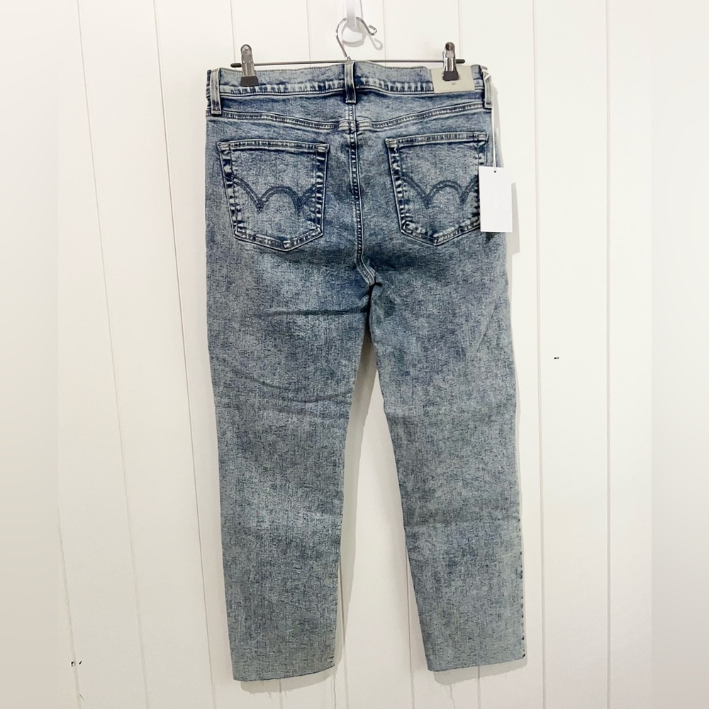 Edwin Bree  denim Jeans  straight leg size 31 Cosmic Acid Wash Blue